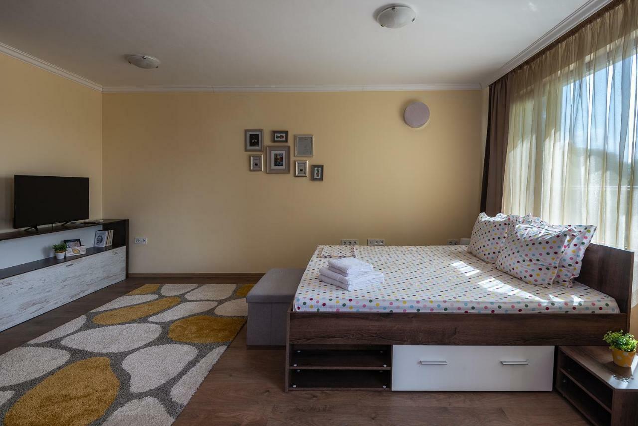 Apartment Riverside With Free Parking *